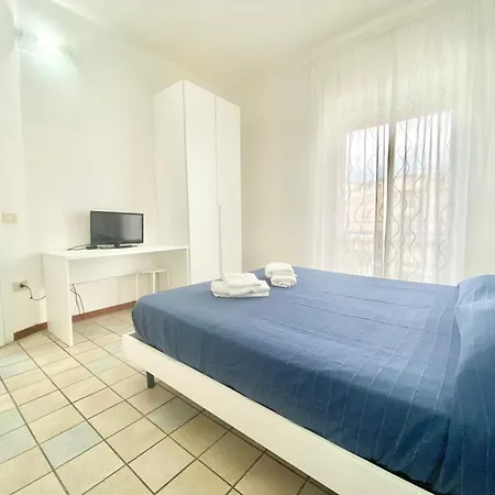 Il Viaggiatore Serapo Affittacamere Gaeta